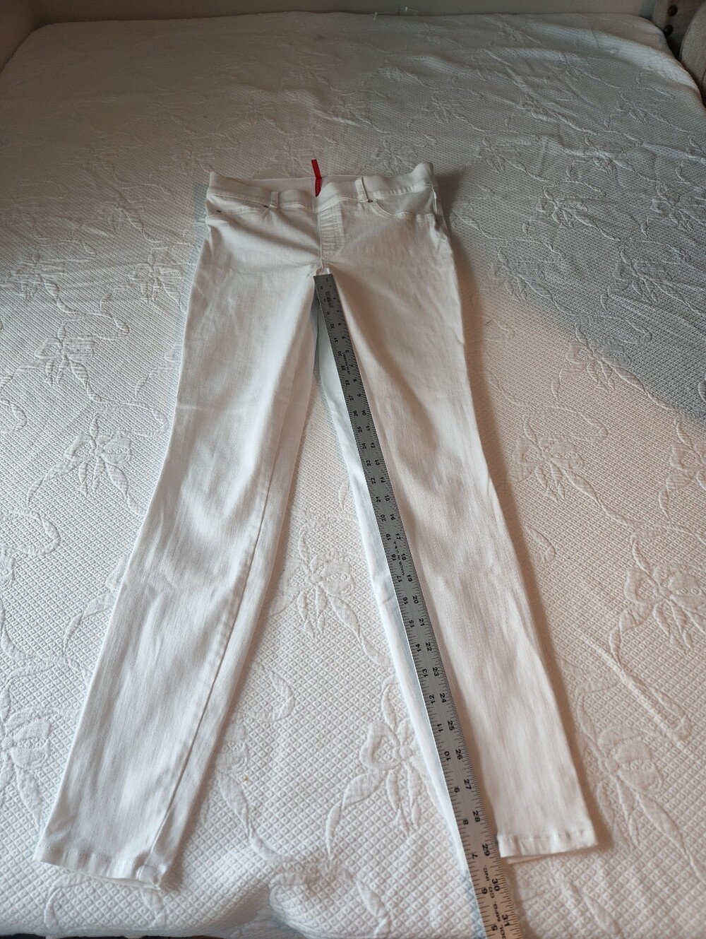 SPANX White Skinny Pull-On Pants